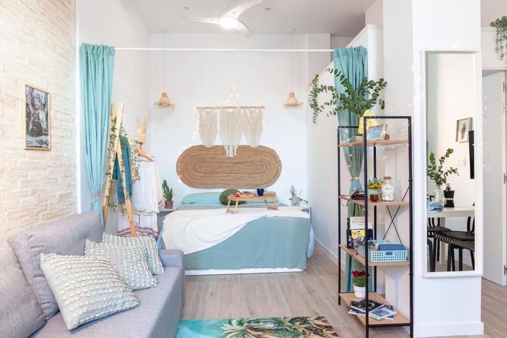 Al5 Seaside Bliss-Stylish Loft Steps From Malvarrosa บาเลนเซีย ภายนอก รูปภาพ